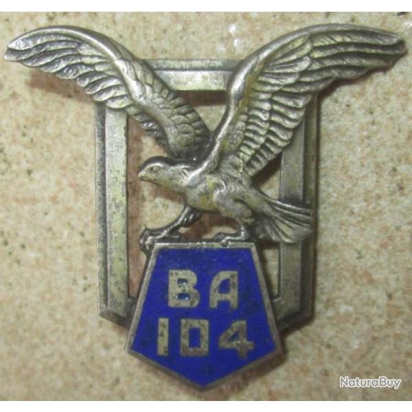 Base A�rienne 104, LE BOURGET, �mail, dos guilloch�,d�pos�