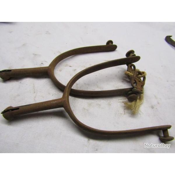 paire �perons premi�re seconde guerre ww1 ww2 officier infanterie FR cavalerie dragon hussard oxyd�s