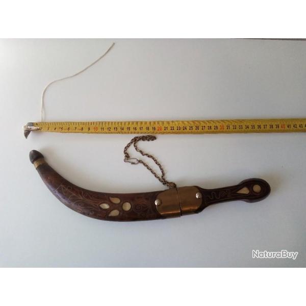 POIGNARD ETHNIQUE STYLE AFRICAIN ( sous toutes r�serves)
