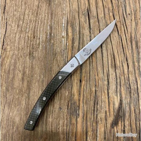Le Thiers� Secret dos guilloch� manche carbone v�ritable/rouge - lame sigl�e Artum�s & Co
