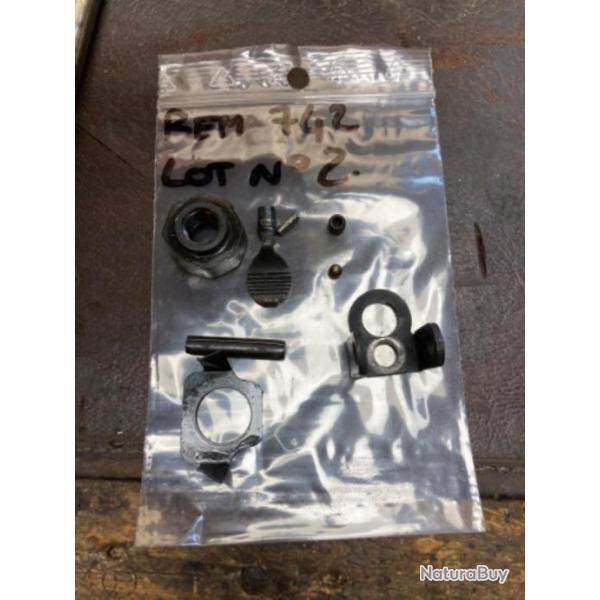 REMINGTON 742 LOT N2 PI�CES