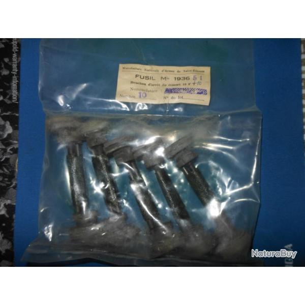 LOT  DE 10 BOUCHONS DE CULASSE POUR MAS 36 et 36/51.