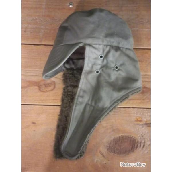 Joli chapka militaire  VINTAGE  mod�le  fran�ais des ann�es    80's