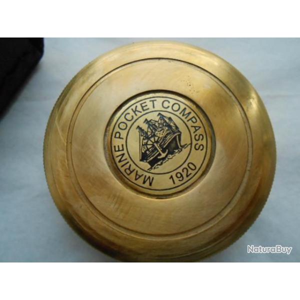 SUPERBE ET RARE  COMPAS DE MARINE 1920 ANGLAIS