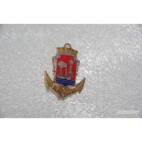 INSIGNE   11  REGIMENT INFANTERIE  COLONIAL  /  BATAILLON  MARCHE ---- D.RO ------------------