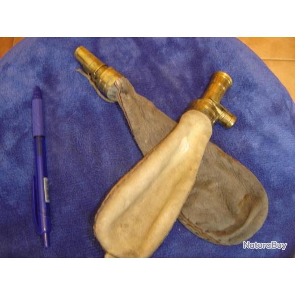 LOT DE 2 POCHES A PLOMBS de CHASSE
