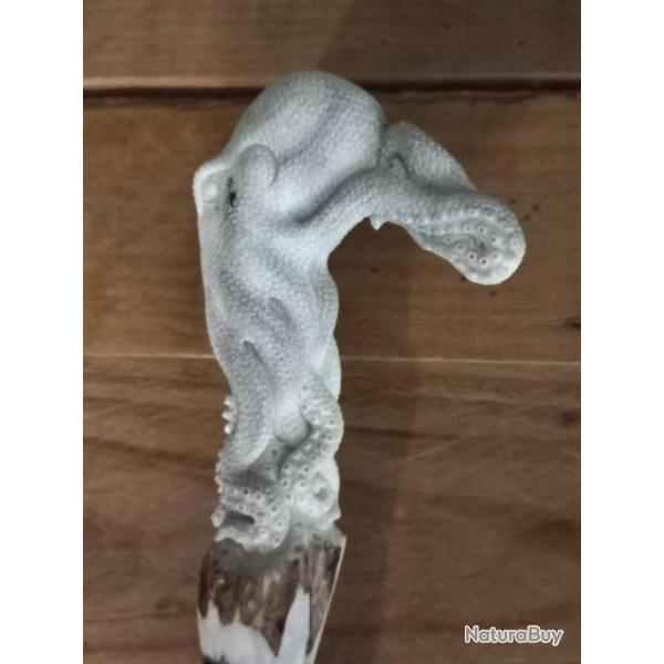 magnifique canne de marche , pommeau � t�te de pieuvre en bois de cerf fait main !