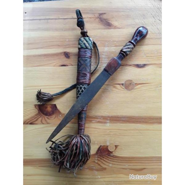 Ancien couteau de l'Afrique de l'Ouest