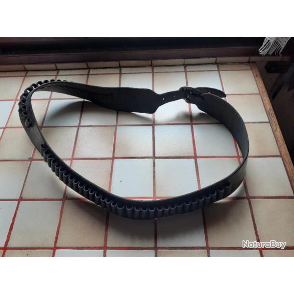 Cartouchiere de poitrine " BANDOLIER"