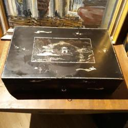 Coffret revolver