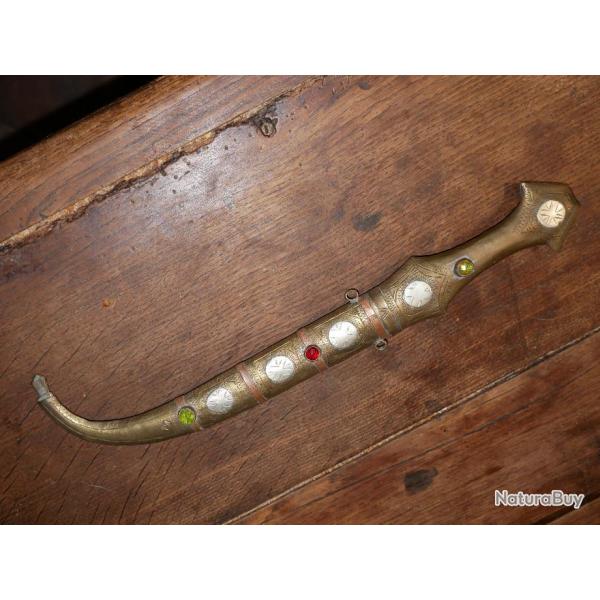 Poignard d'apparat y�m�nite