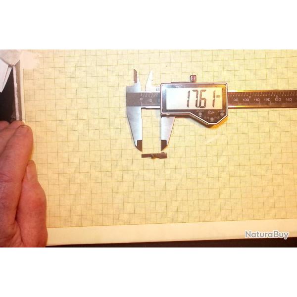 Ressort d�tente  pour   pistolet   de gendarmerie.17,6 mm