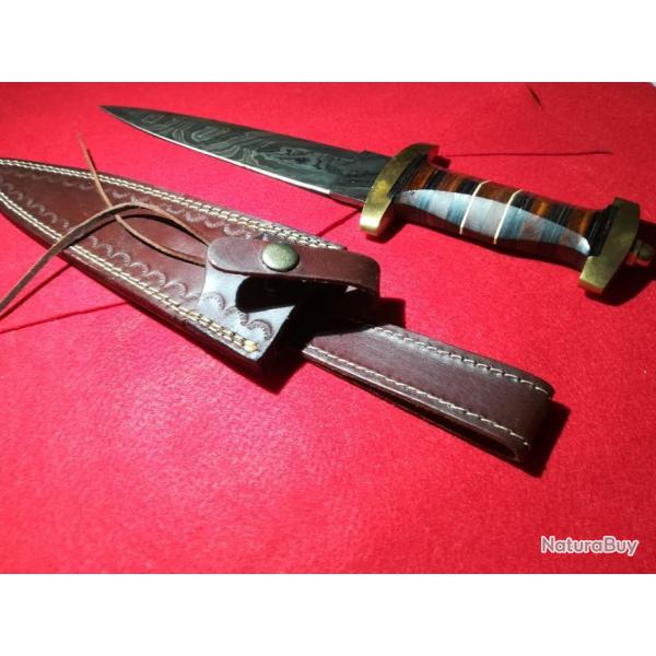 Dague de chasse double tranchant