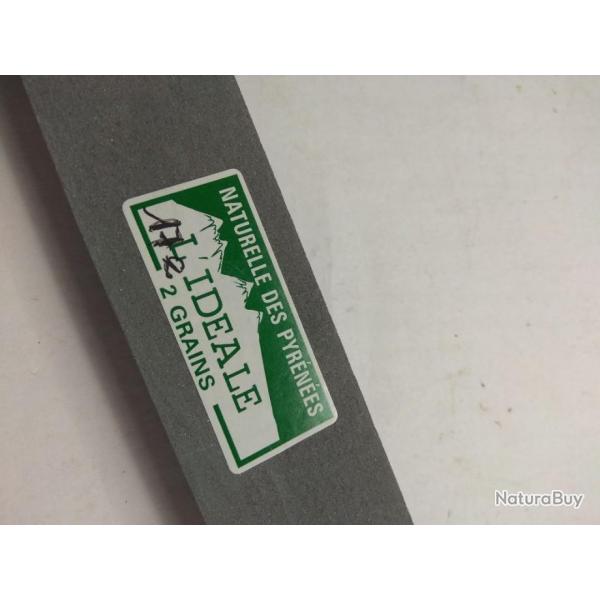 Pierre d'aff�tage des Pyr�n�es double grain