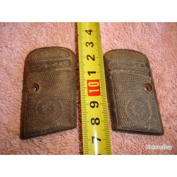 PLAQUETTES POUR  REVOLVER / PISTOLET 3