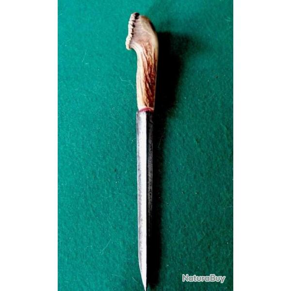 poignard avec lame mont�e d'une �p�e XVIII raccourcie