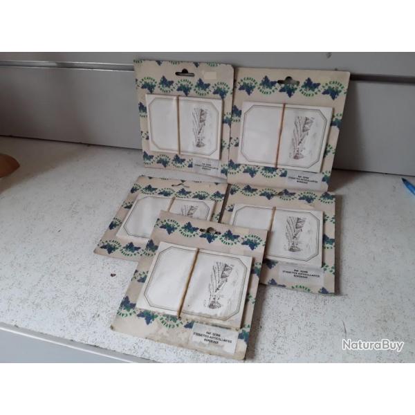 9596 A SAISIR CE LOT DE 100 ETIQUETTES AUTOCOLLANTES BORDEAUX NEUF