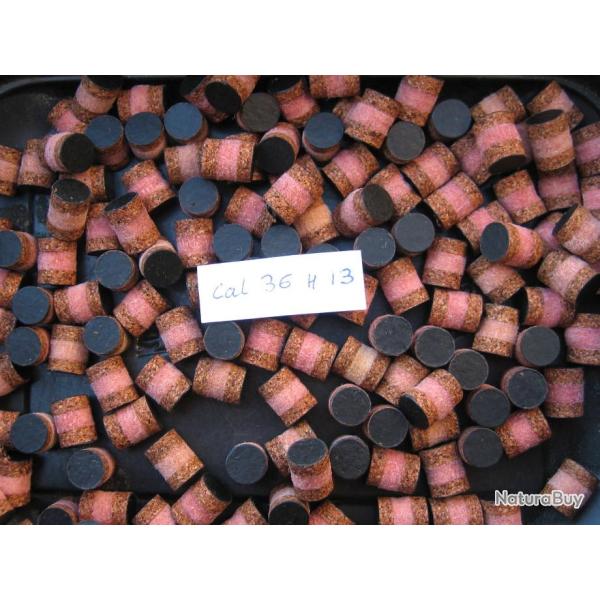 Rares...  Bourres  cal  36  (carabine  de  jardin 12 mm)  2 li�ges et 1 feutre  haut 13 mm