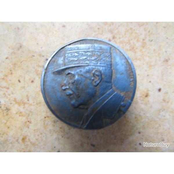 grand insigne soutien au mar�chal P�tain Vichy politique WW2 �tat fran�ais collaboration