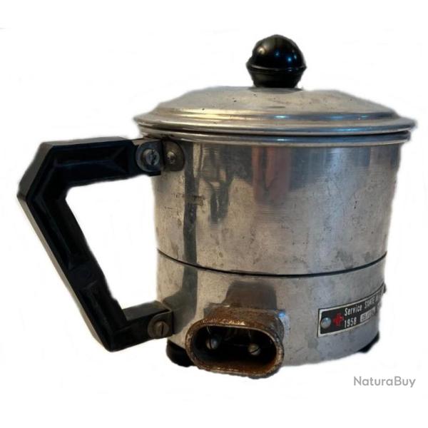 Bouilloire/st�rilisateur du service de sant� fran�ais de 1958 complet