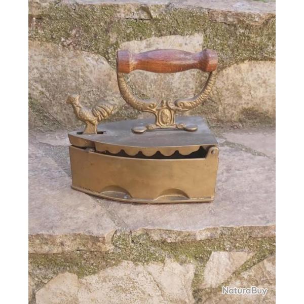 Fer � repasser ancien