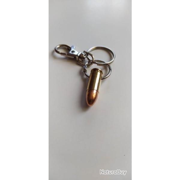 Munition de manipulation neutralis�e cal. 9x19  en porte-clefs, d�tachable.