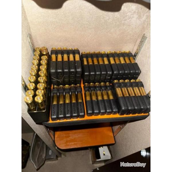 Vends 250 tuis de 300WIN MAG