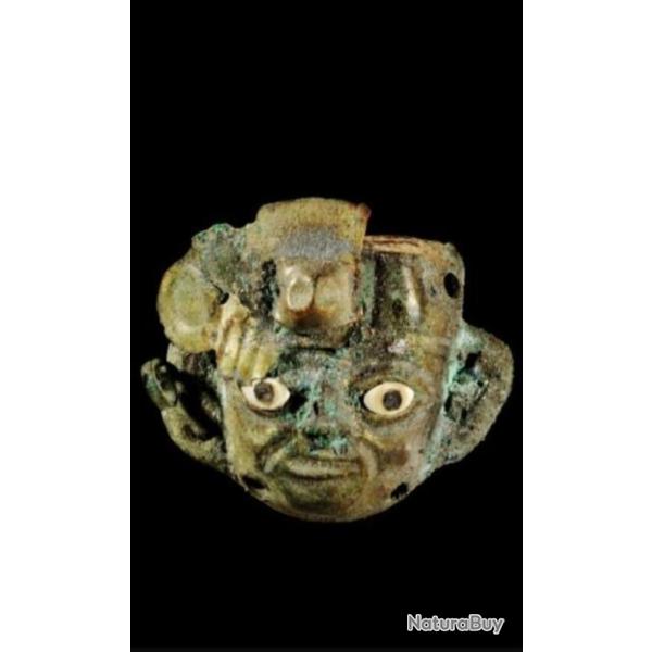 PEROU ANCIEN : Mochica - �poque Pr�colombienne : deux t�tes miniature Moch� (300-100BC).