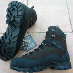 chaussures LOWA CEVEDALE PRO GTX NEUVES /chaussures chasse rando trek : lowa