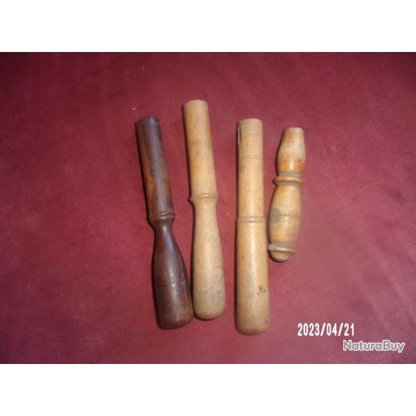 lot de quatre bourroirs dont un petit calibre et original