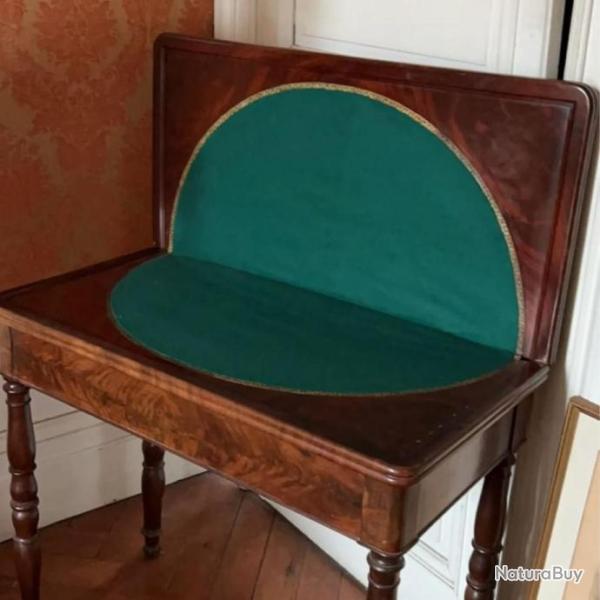 Table de jeux d'�poque Louis-Philippe � plateau portefeuille- XIX�me
