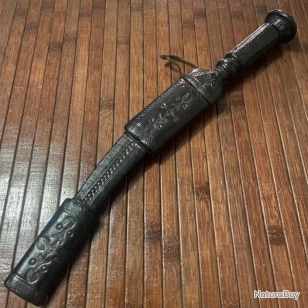 TR�S BEAU POIGNARD TRIBAL