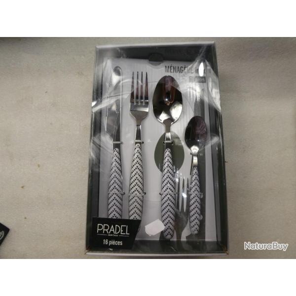 m�nag�re de 16 couverts  PRADEL