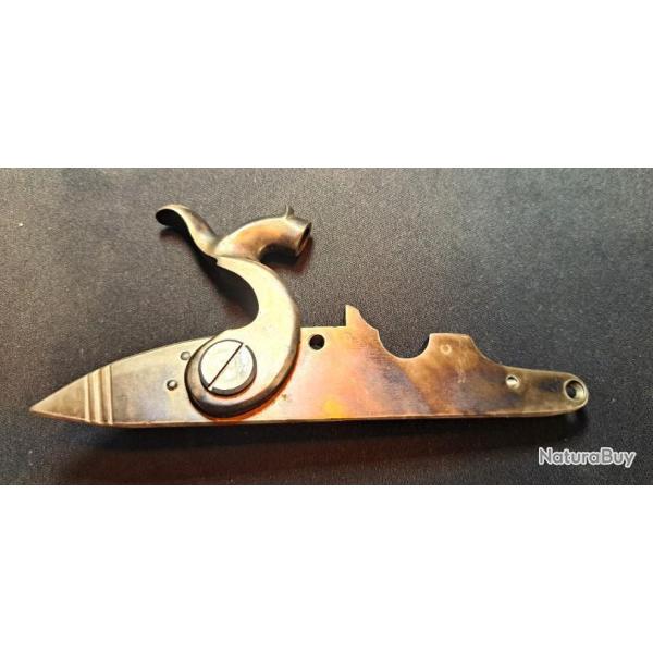 .(Platine �   percussion  de luxe ) PL74