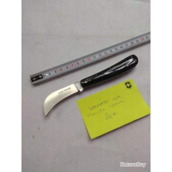 Couteau fermant forme serpette GM