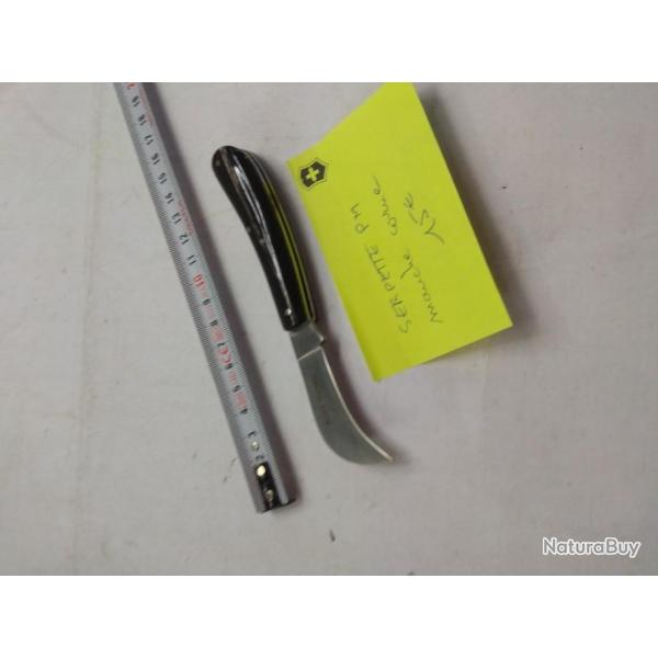 Couteau fermant forme serpette PM