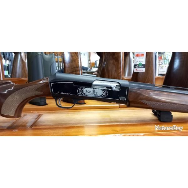 Fusil semi-automatique DECASTEL A450 cal 12/76