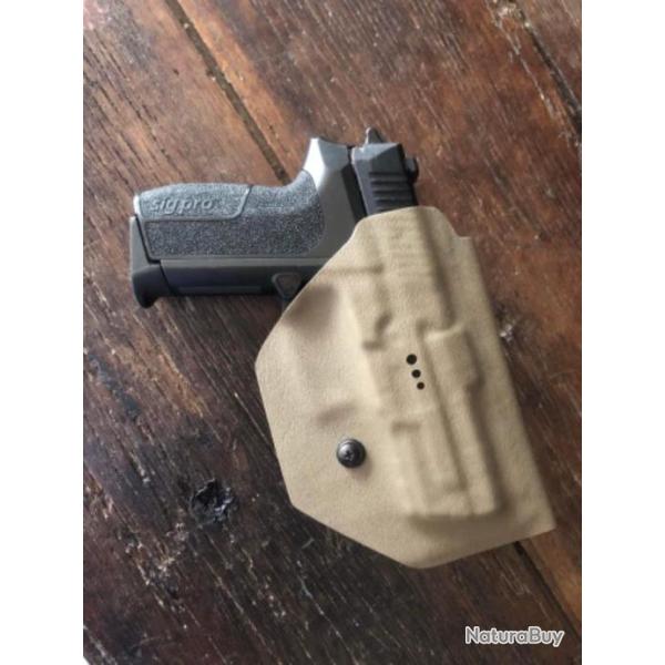 Holster KYDEX custom pour Sig Sauer SP2022/SP2009, couleur Tan/FDE (Beige).