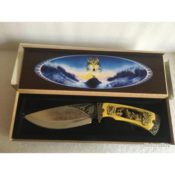 Couteau th�me loup