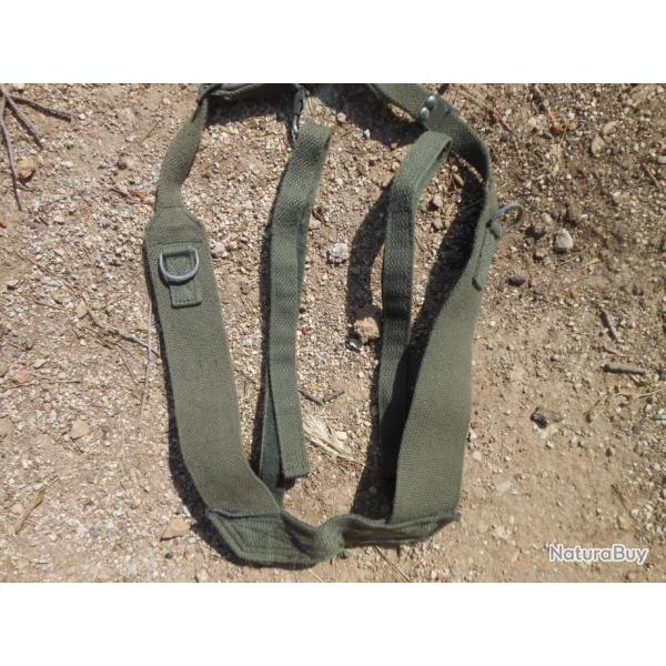 BRELAGE EN TOILE VERTE TYPE TAP.