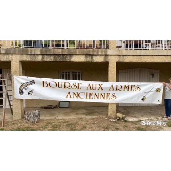 GRANDE BANDEROLE POUR EXPOSITION ��BOURSE AUX ARMES�ANCIENNES � 5,90 x 0,90 m superbe �tat