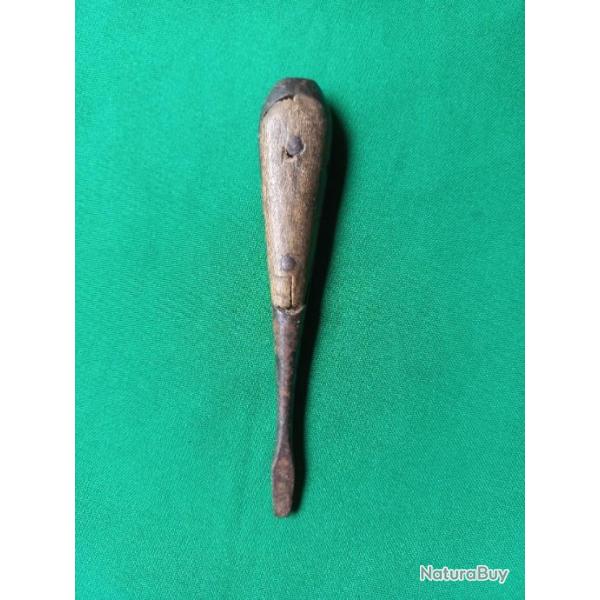 tournevis ww2   pas de jeu , bon �tat