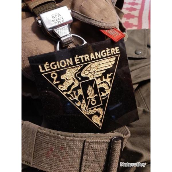L�gion �trang�re, INDO , 2 eme REP , para. Bloc de pierre noire grav�.
