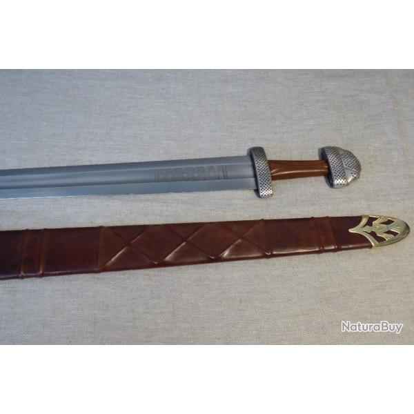 Magnifique r�plique d'�p�e viking avec garde en argent