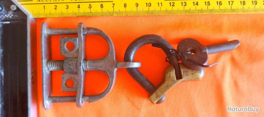 Menotte Menottes Poucette Pinces Cadenas Prison Police Arm e Menotte Menottes Poucette Pinces Cadenas Prison Police Arm e