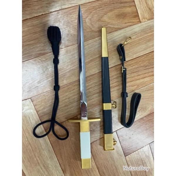 poignard de parade militaire