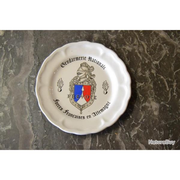 Assiette de collection Gendarmerie Nationale PREVOTE Forces Fran�aises en Allemagne