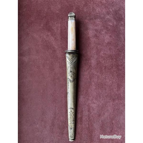 Dague d'officier de marine �poque Premier Empire ou premi�re Restauration