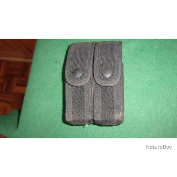 Porte chargeur double PA noire n�1