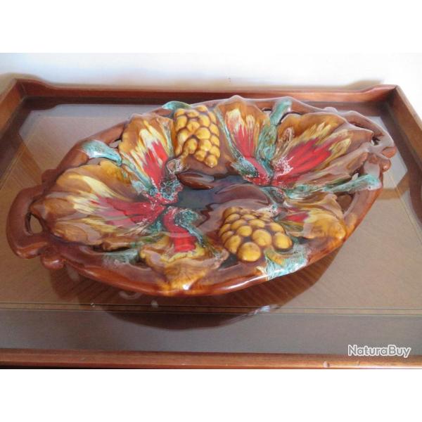 Grand plateau vintage en c�ramique sign� Vallauris datant des ann�es 60-70